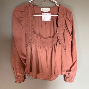 Women's Cropped Top NWT Size Medium